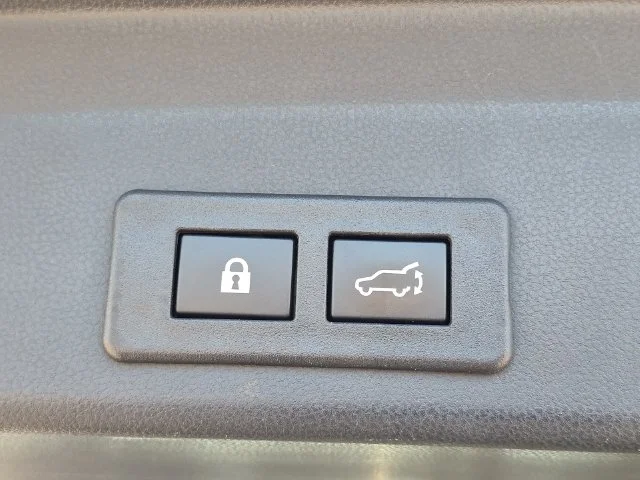 Used 2021 Silver Subaru Touring image 35