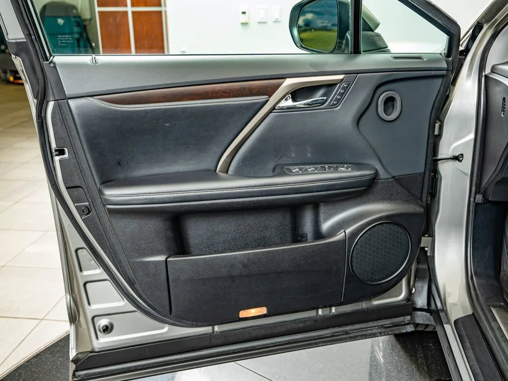 Certified Used 2021 Atomic Silver Lexus 450h image 19