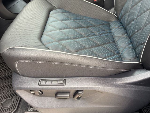 New 2026 Pure Gray Volkswagen 2.0T SEL Premium R-Line image 8