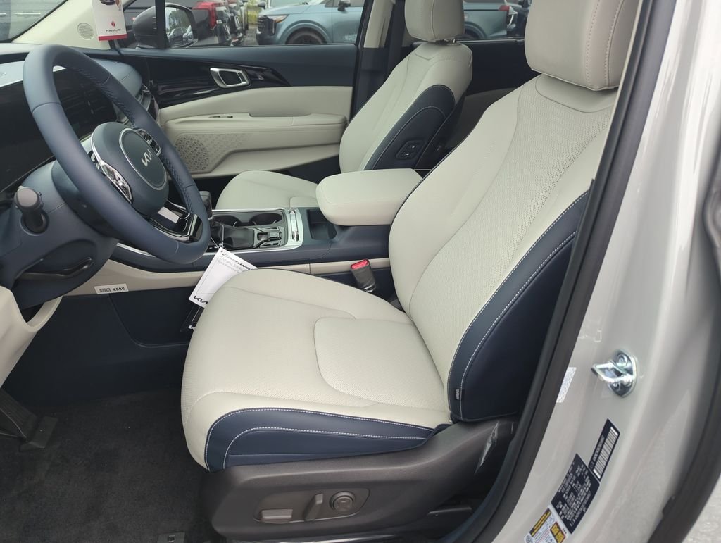 New 2026 Ceramic Silver Kia SX Prestige image 12