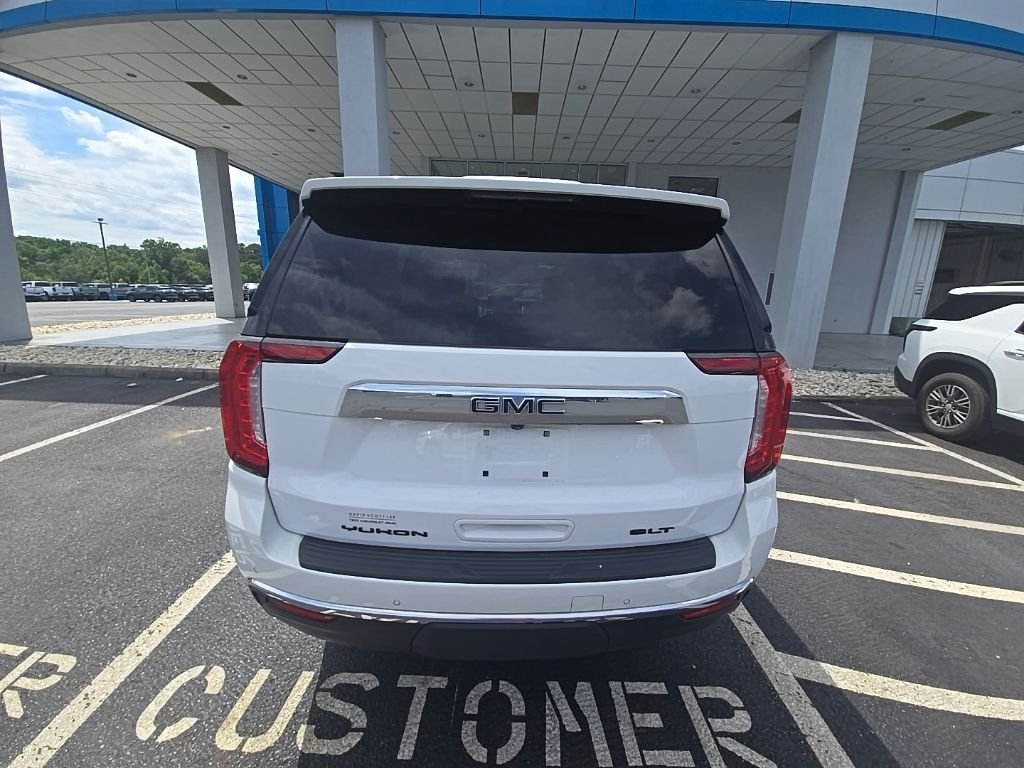 Used 2024 White GMC SLT image 12