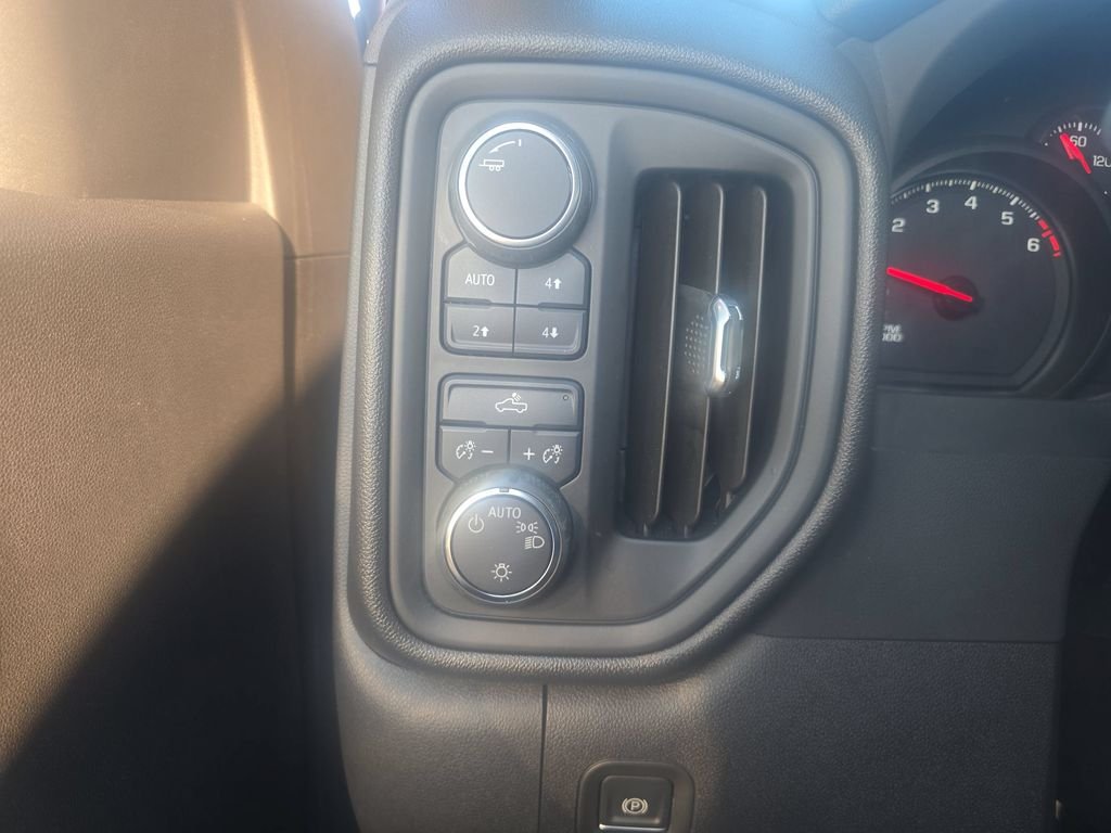 Used 2022 Black Chevrolet Custom Trail Boss image 15