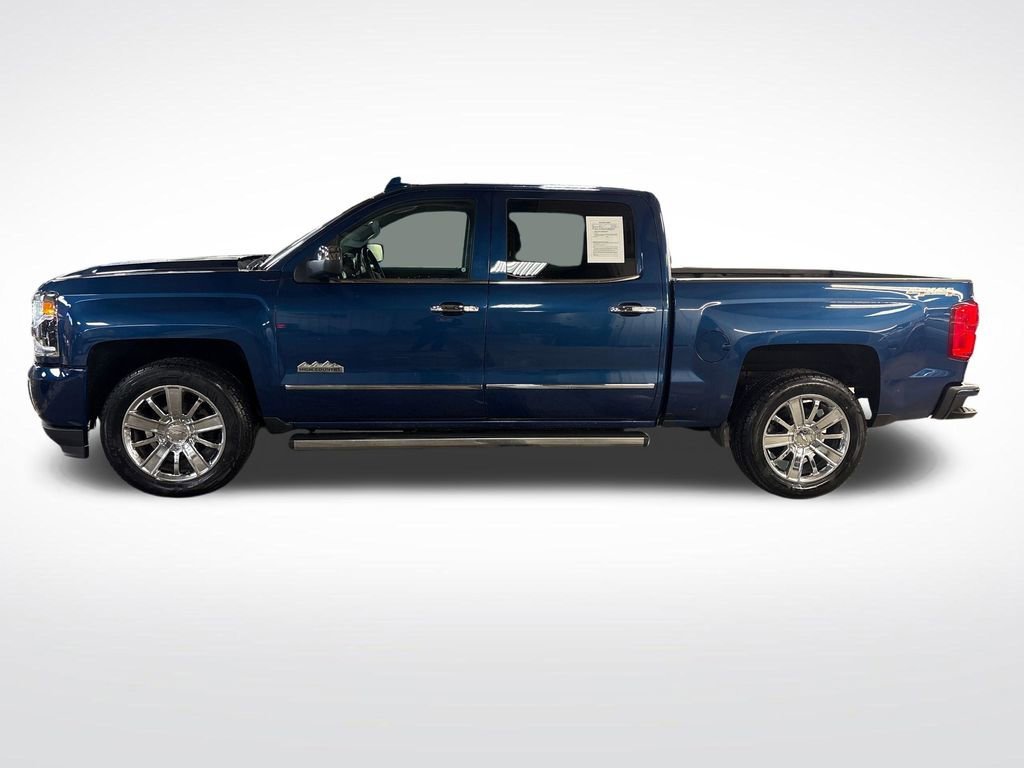 Used 2017 DEEP OCEAN BLUE METALLIC Chevrolet High Country image 2