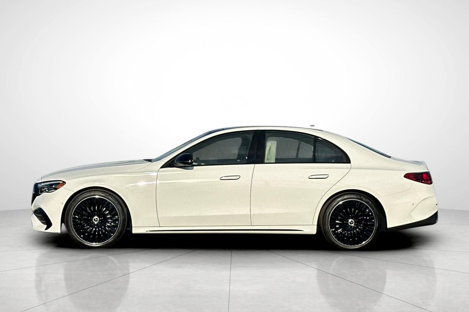 2026 Mercedes-Benz E-Class E350 - Photo 32