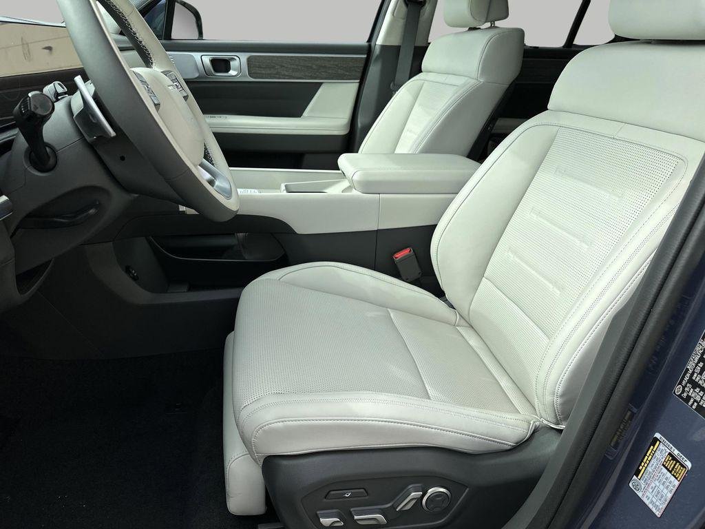 New 2026 Atlantis Blue Hyundai Calligraphy FWD image 9