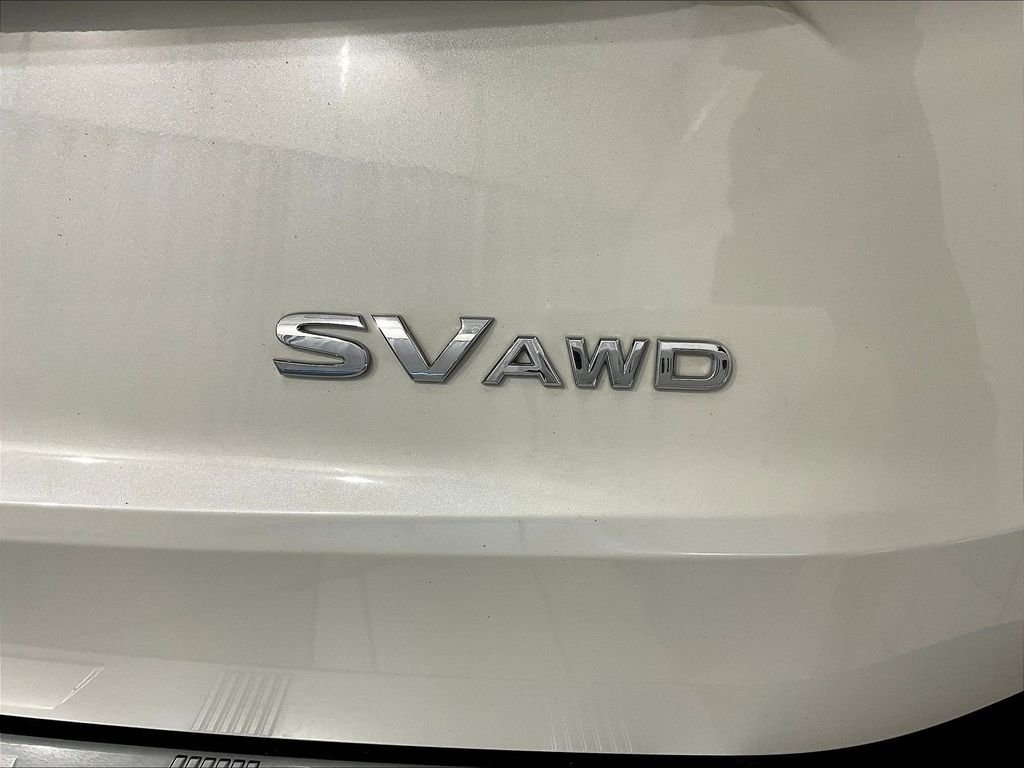 Used 2023 White Nissan SV image 28