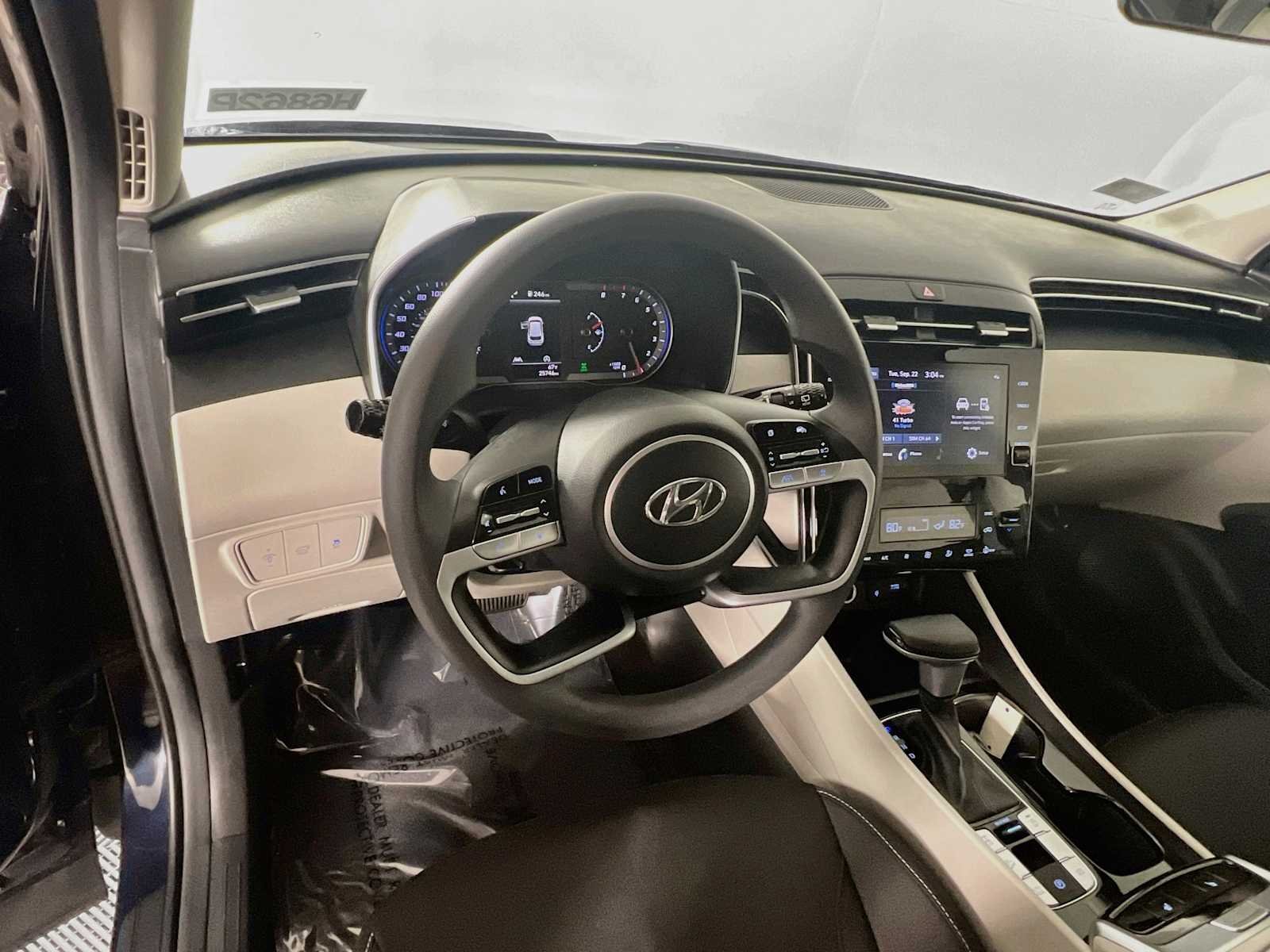 Certified Used 2024 Deep Sea Hyundai SEL image 11