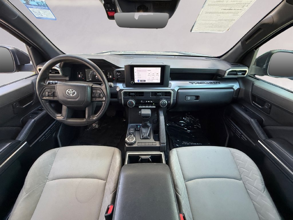 Used 2024  Toyota SR5 image 12