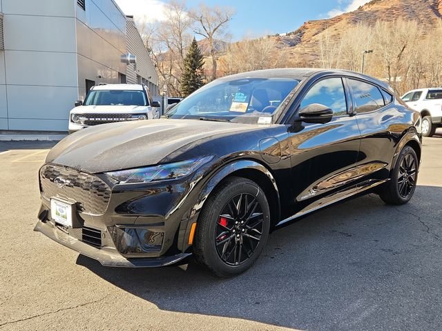 New 2025 Shadow Black Ford Premium image 5