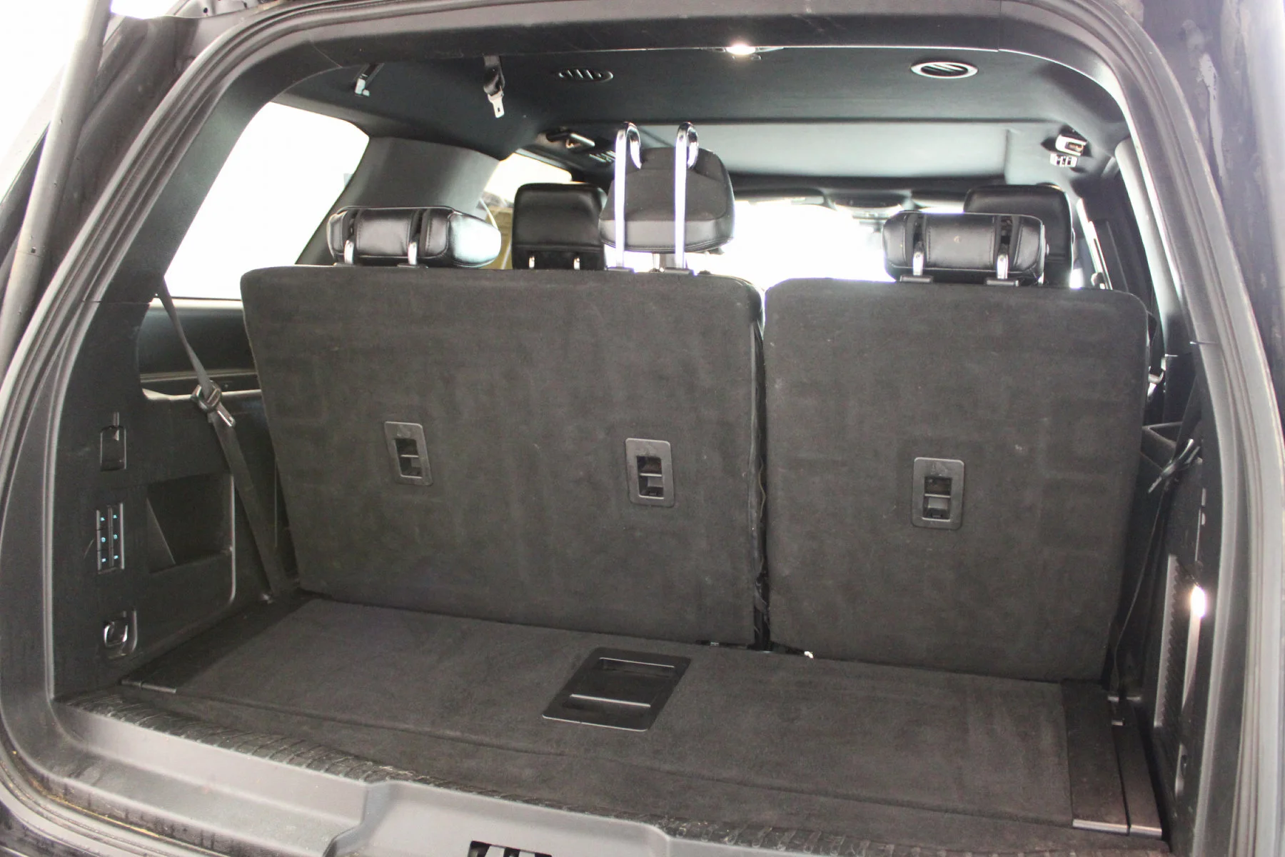 Used 2020 AGATE BLACK METALLIC Ford XLT 4x2 image 23