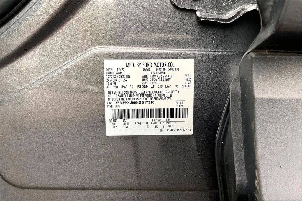 Used 2022 Gray Ford SEL image 35