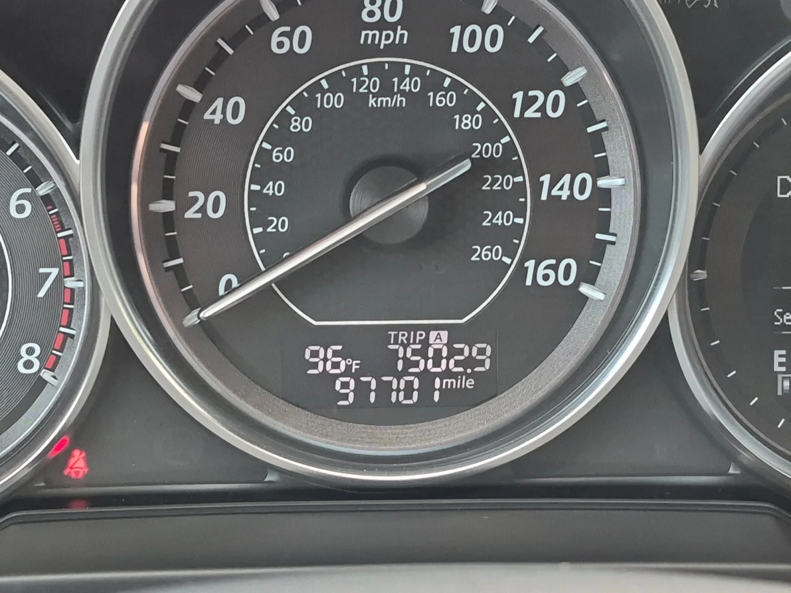 Used 2014 Red Mazda i Grand Touring image 2