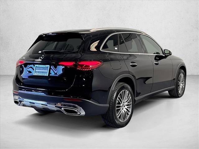 New 2026 Black Mercedes-Benz GLC 300 image 35