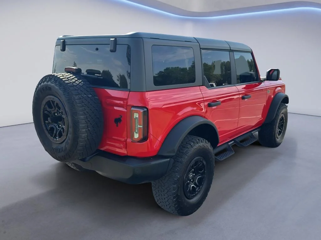 Used 2023 Race Red Ford Wildtrak image 5