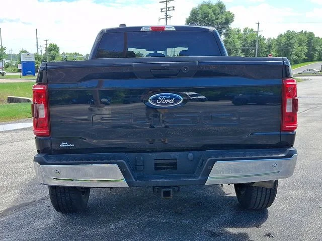 Used 2022  Ford XLT image 5