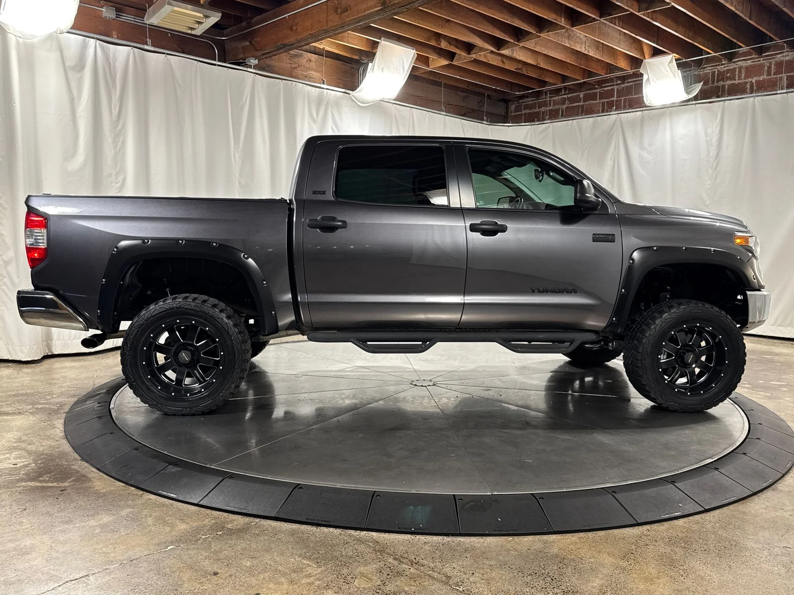 Used 2021 Magnetic Gray Metallic Toyota SR5 image 13