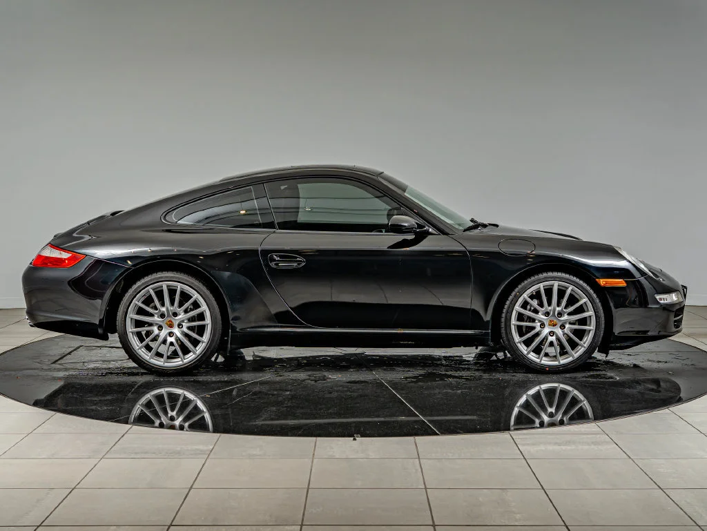 Used 2007 Black Porsche Carrera image 9