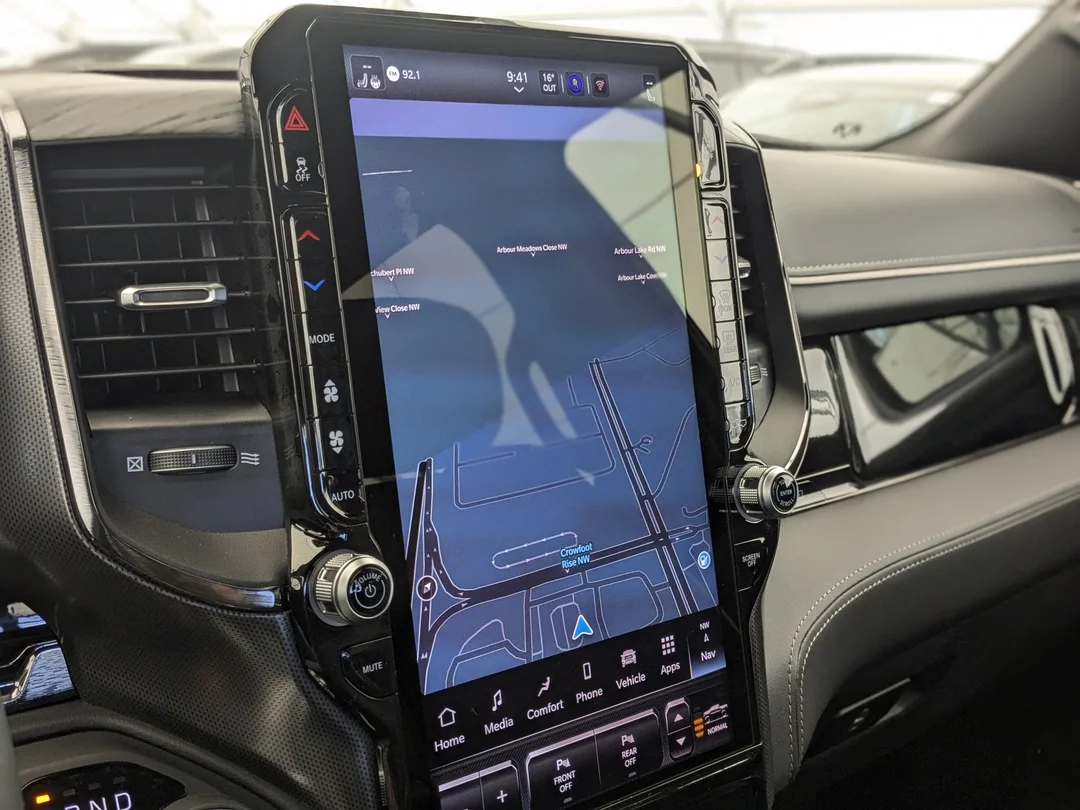 New 2026 White RAM Limited - - 5.7L HEMI V8 eTorque - 14.4 NAV Display - RamBox Cargo Sys - Surround View Cam & More! image 25