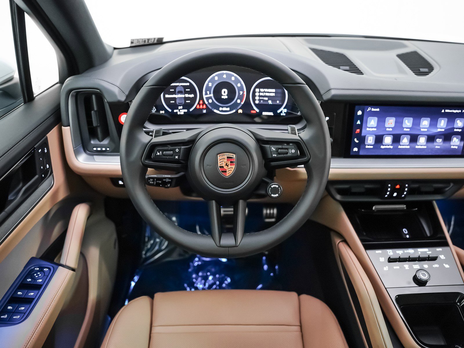 2026 Porsche Cayenne S - Photo 15