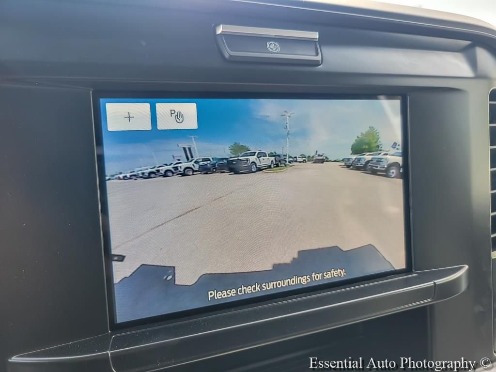 New 2026 Oxford White Ford F-550® XL image 13