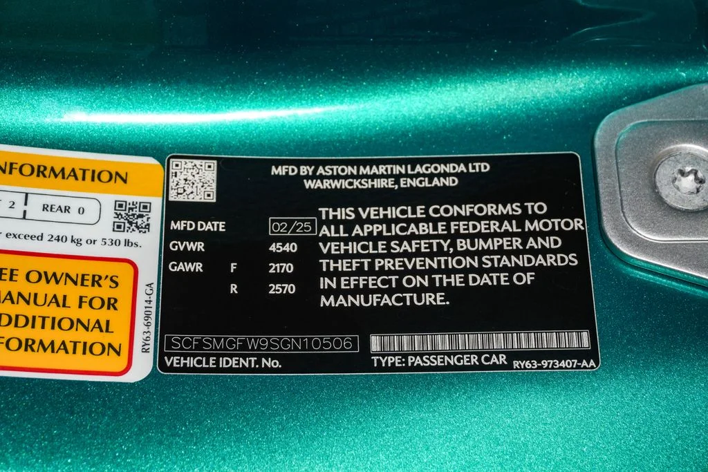Used 2025 Podium Green Aston Martin Coupe image 35