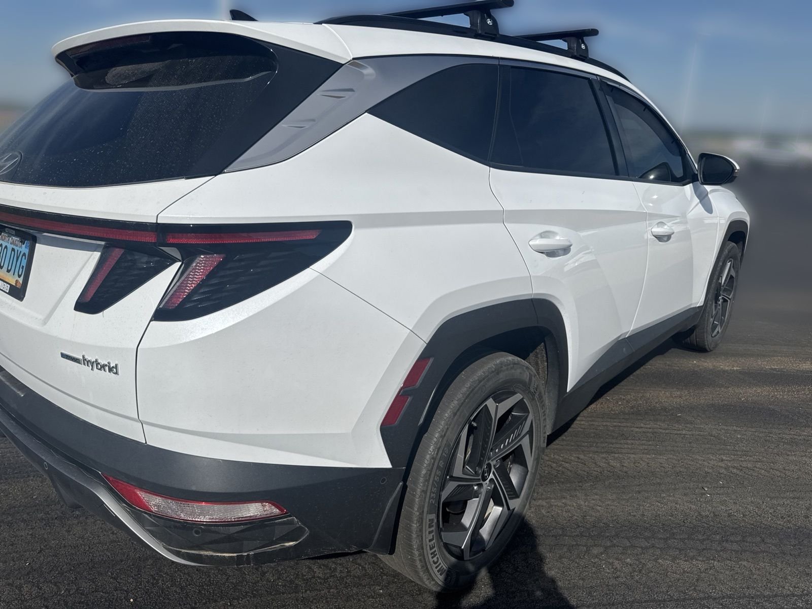 Used 2022 White Hyundai Limited image 3