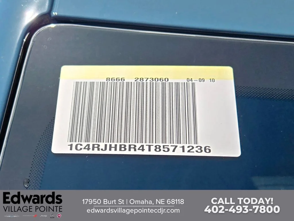 New 2026 Steel Blue Exterior Paint Jeep Limited image 32