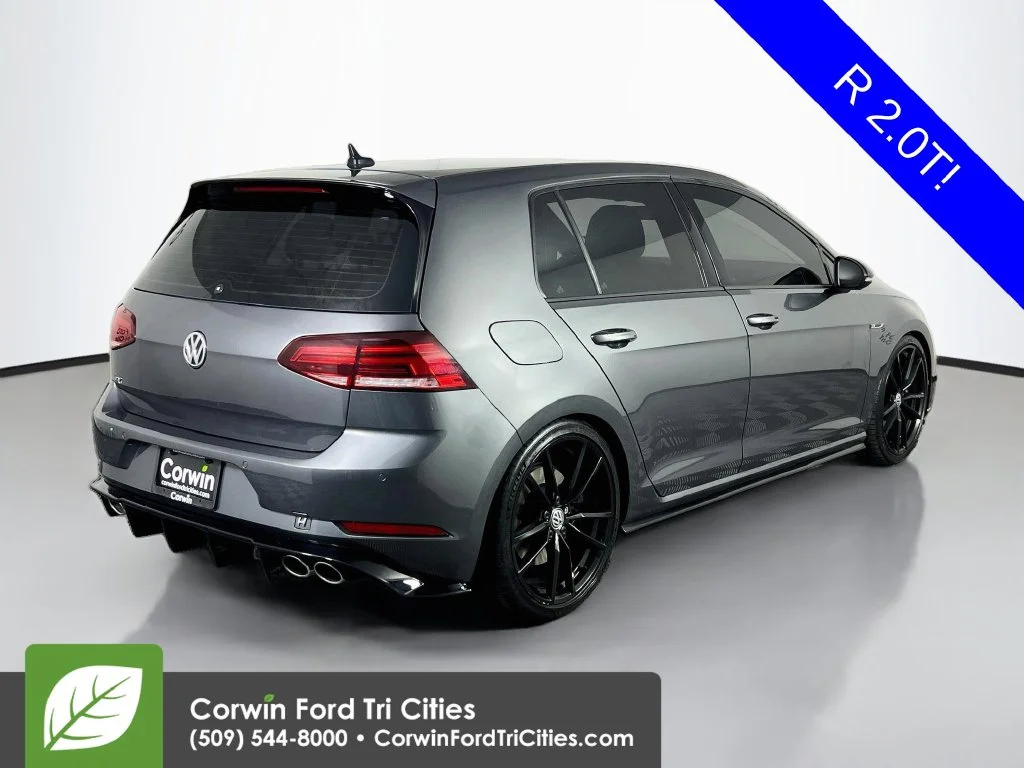 Used 2019 Indium Gray Metallic Volkswagen DCC & Navigation 4Motion image 15