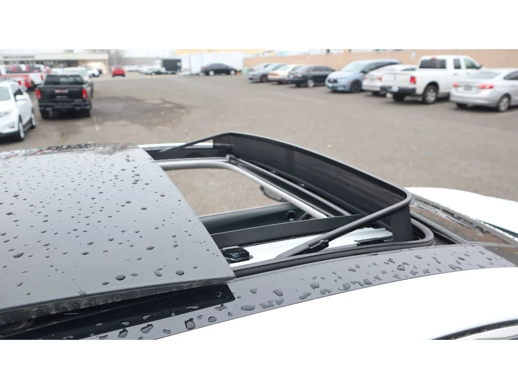 Used 2023 Serenity White Hyundai Limited image 27