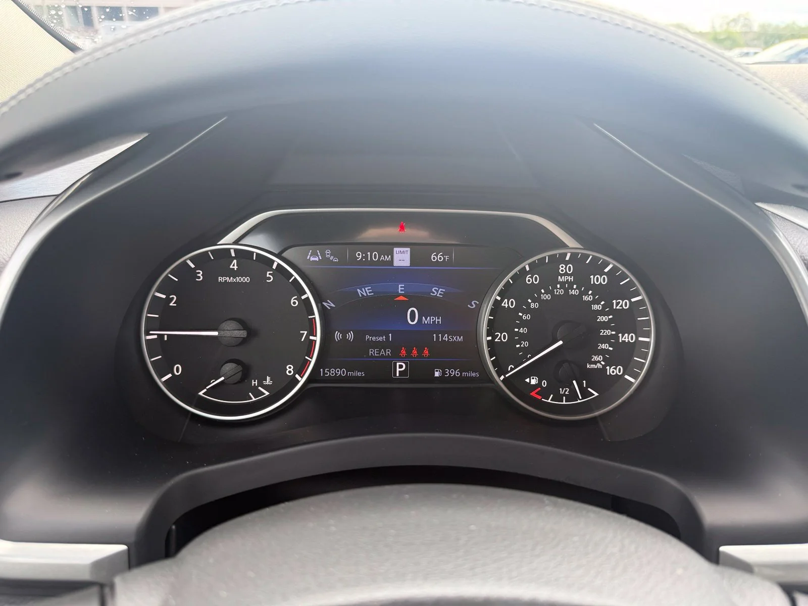 Used 2024 Pearl White Tricoat Nissan SL image 15