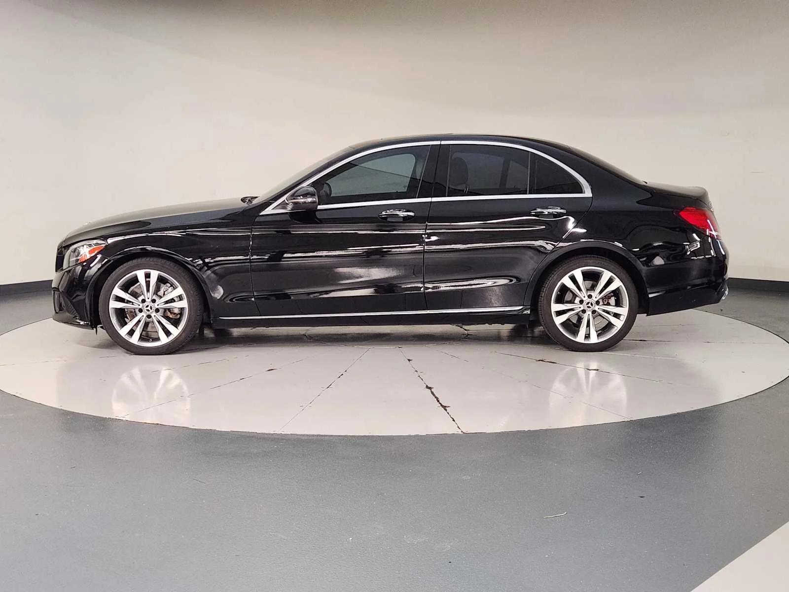 Used 2021 Black Mercedes-Benz C 300 image 9