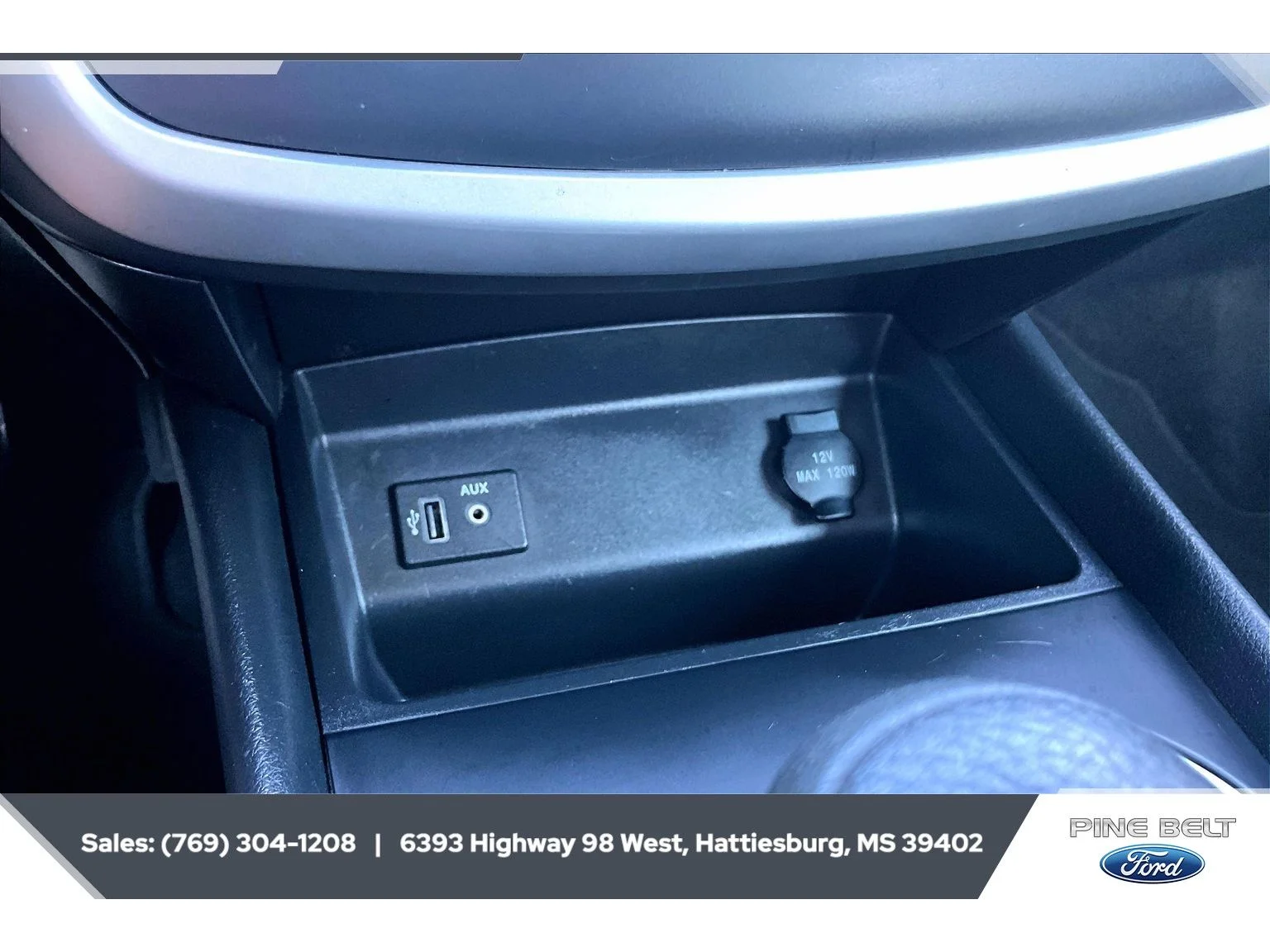 Used 2017 Super Black Nissan 2.5 S image 23