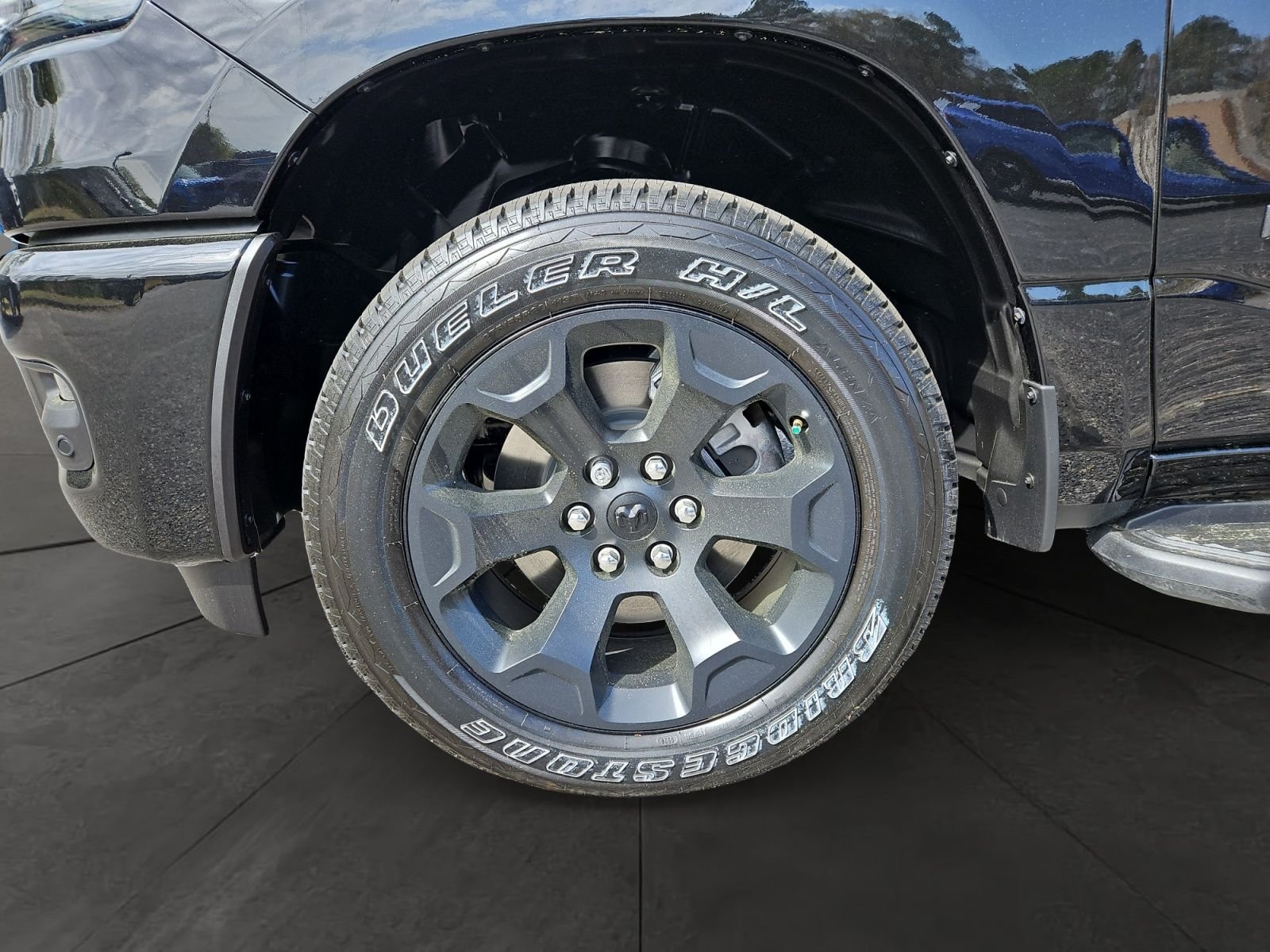New 2026 Diamond Black Crystal Pearlcoat RAM Express image 14