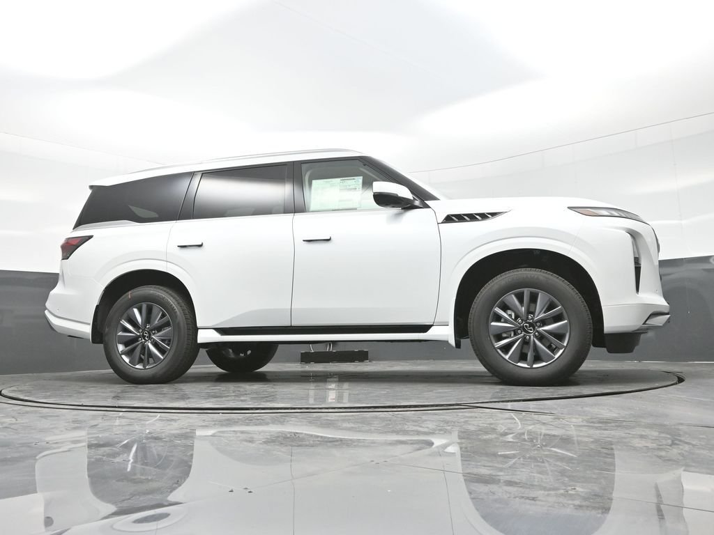 New 2026 White INFINITI PURE image 35