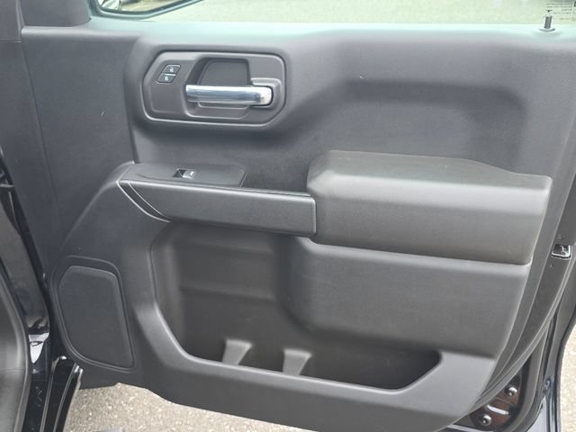 Used 2023 Black Chevrolet Custom image 20