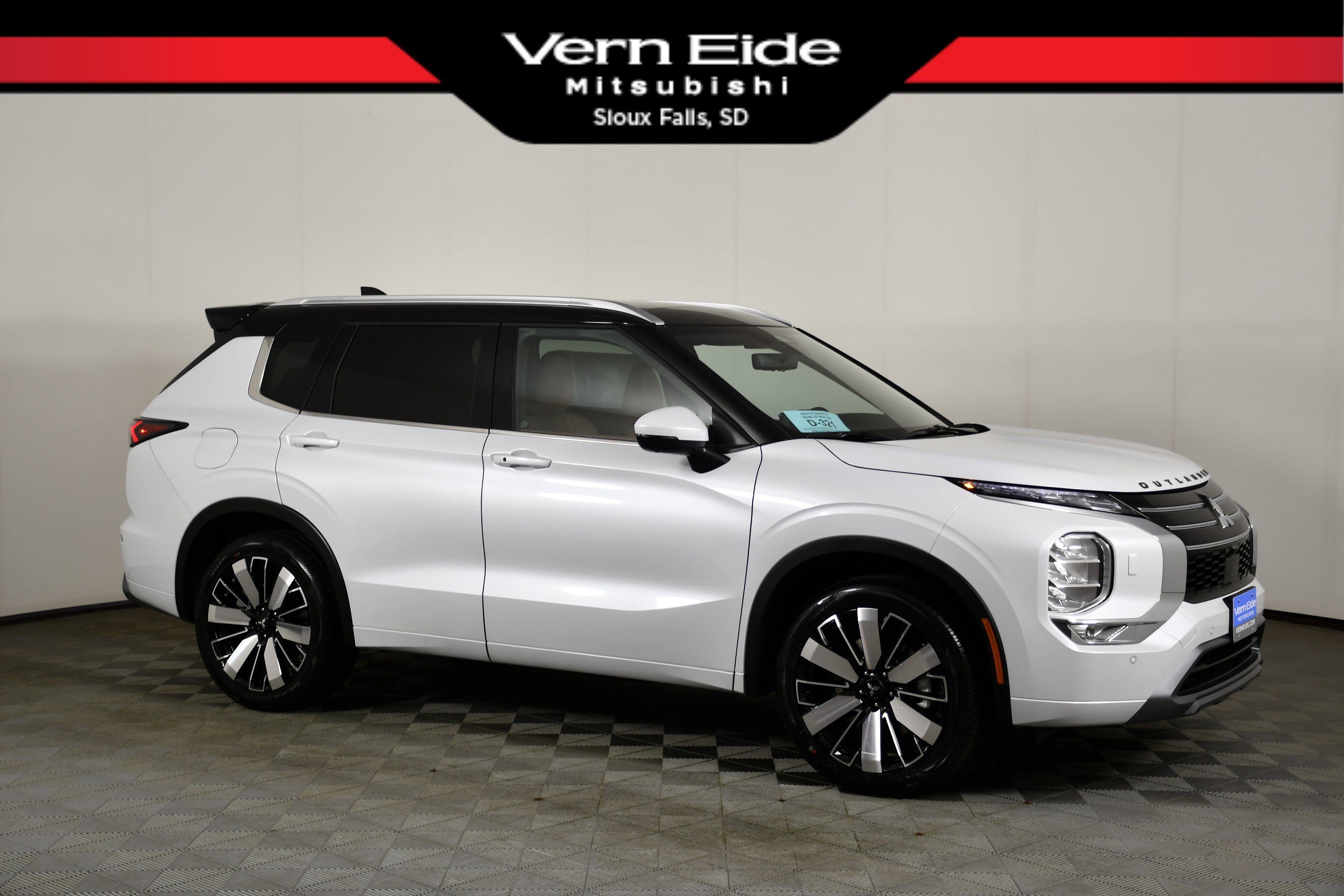 2026 Mitsubishi Outlander SEL S-AWC's photo