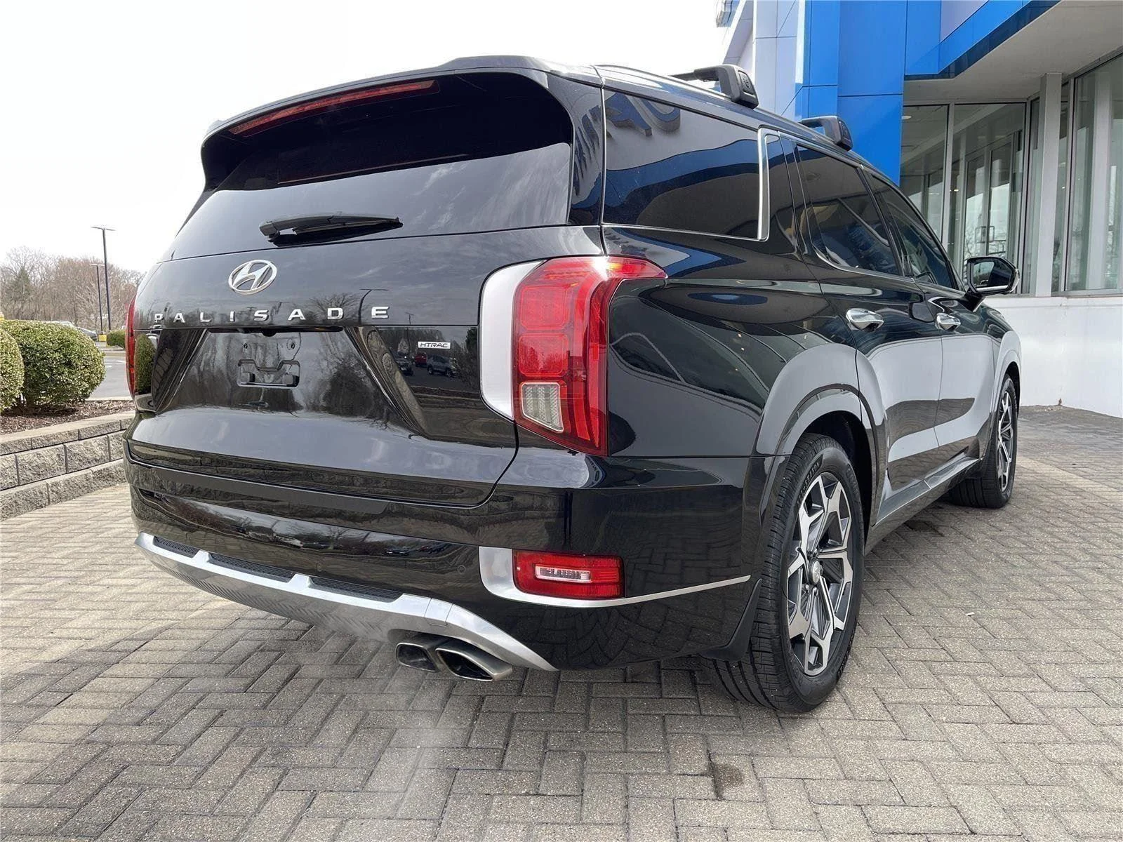 Used 2021 Black Hyundai Calligraphy image 5