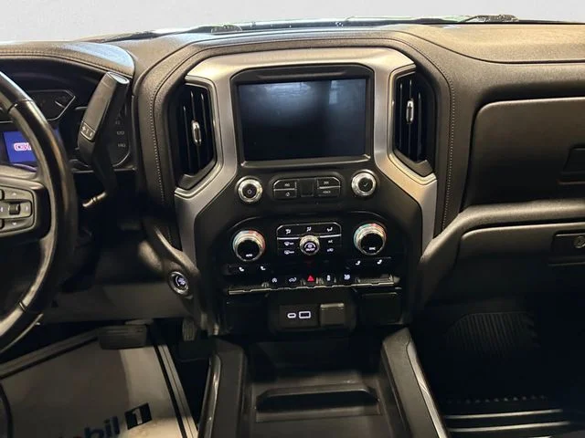 Used 2020 Blue GMC Elevation image 12
