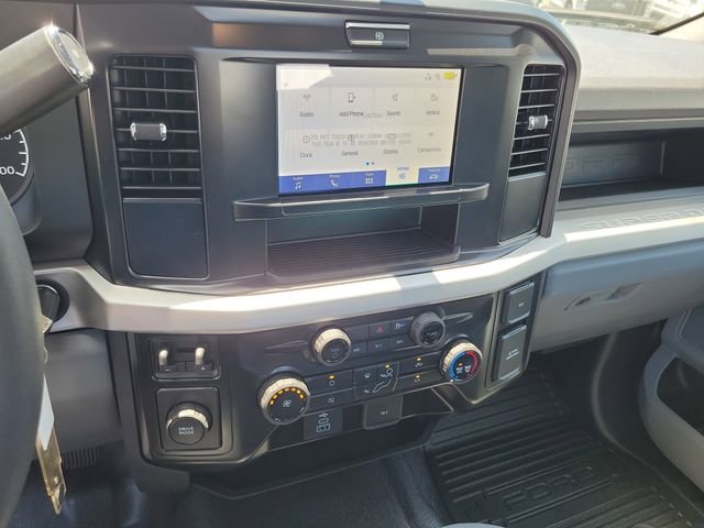 New 2026 Oxford White Ford F-550® XL image 7