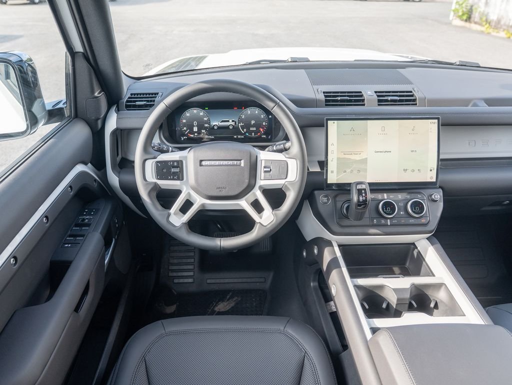 New 2026 Fuji White Land Rover S image 12