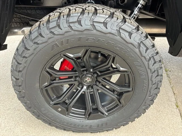 New 2026 Black Ford XLT image 14