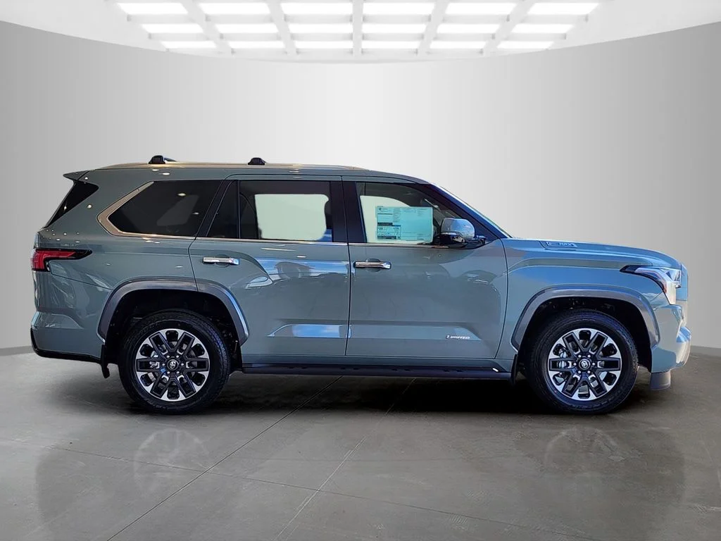 New 2026 Lunar Rock Toyota  Limited image 2