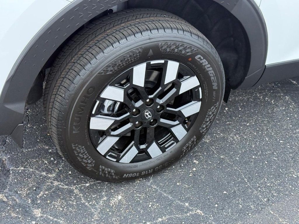 New 2026 White Hyundai SEL AWD image 20