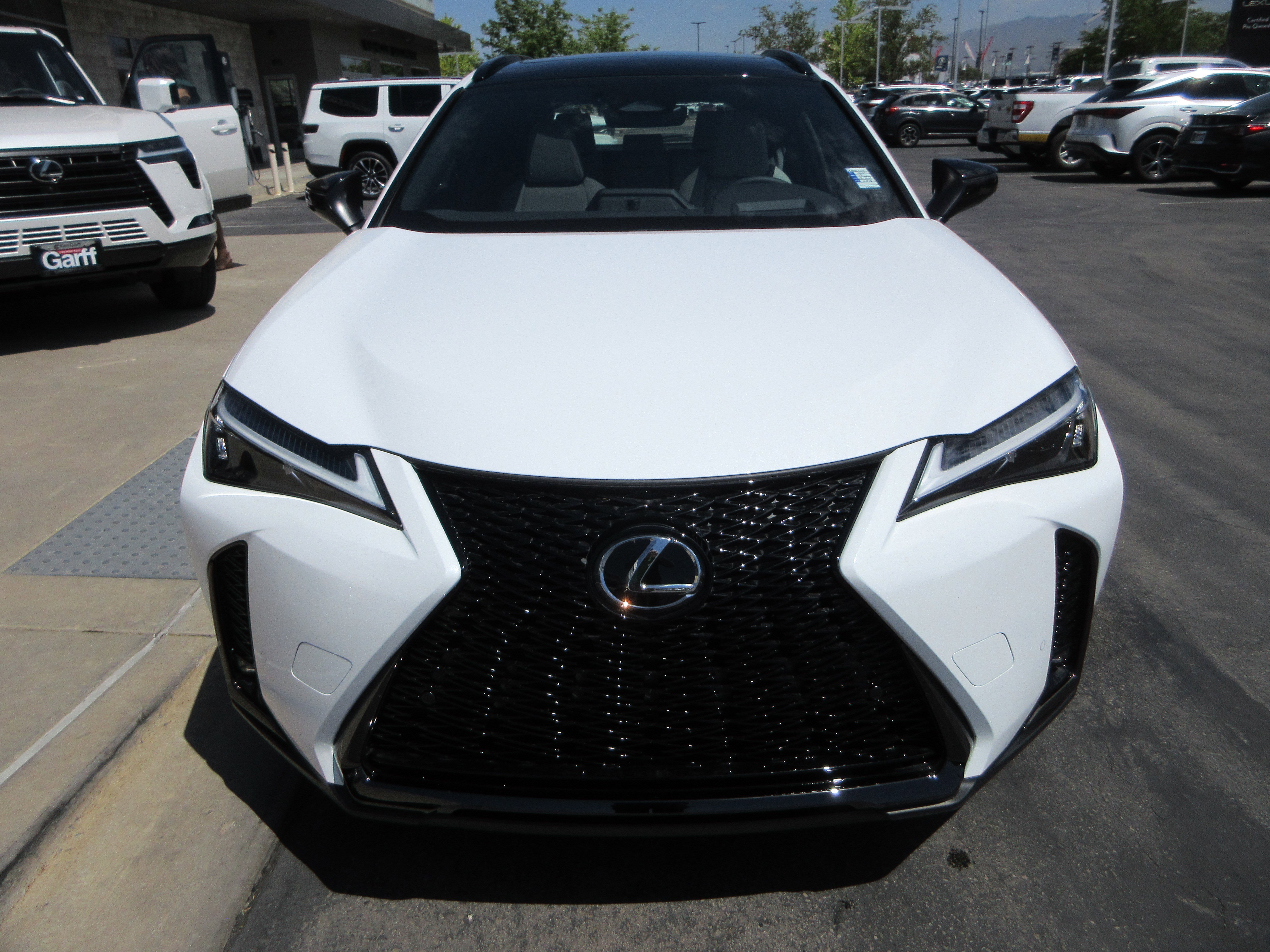 New 2026 Ultra White with Obsidian roof Lexus F SPORT DESIGN AWD image 15