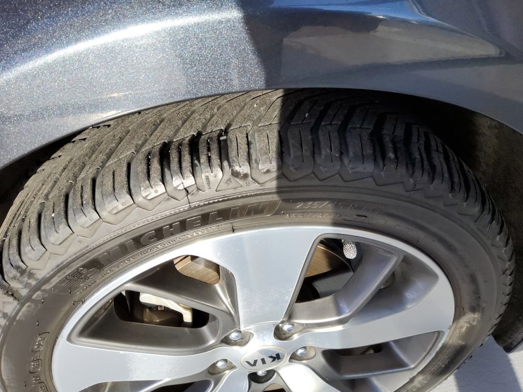 Used 2020 Gray Kia S image 22