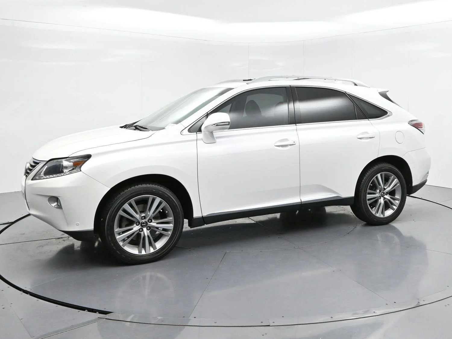 Used 2015 Starfire Pearl Lexus FWD image 4