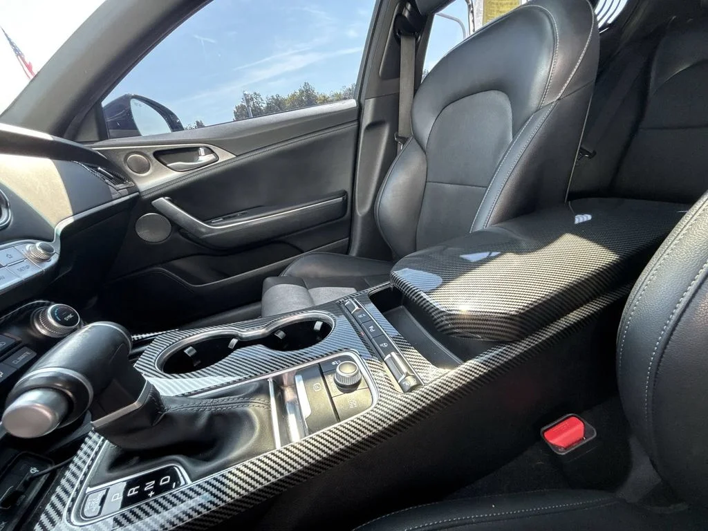 Used 2021 White Kia GT1 image 24