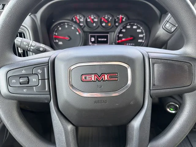 New 2026 Summit White GMC Pro image 28