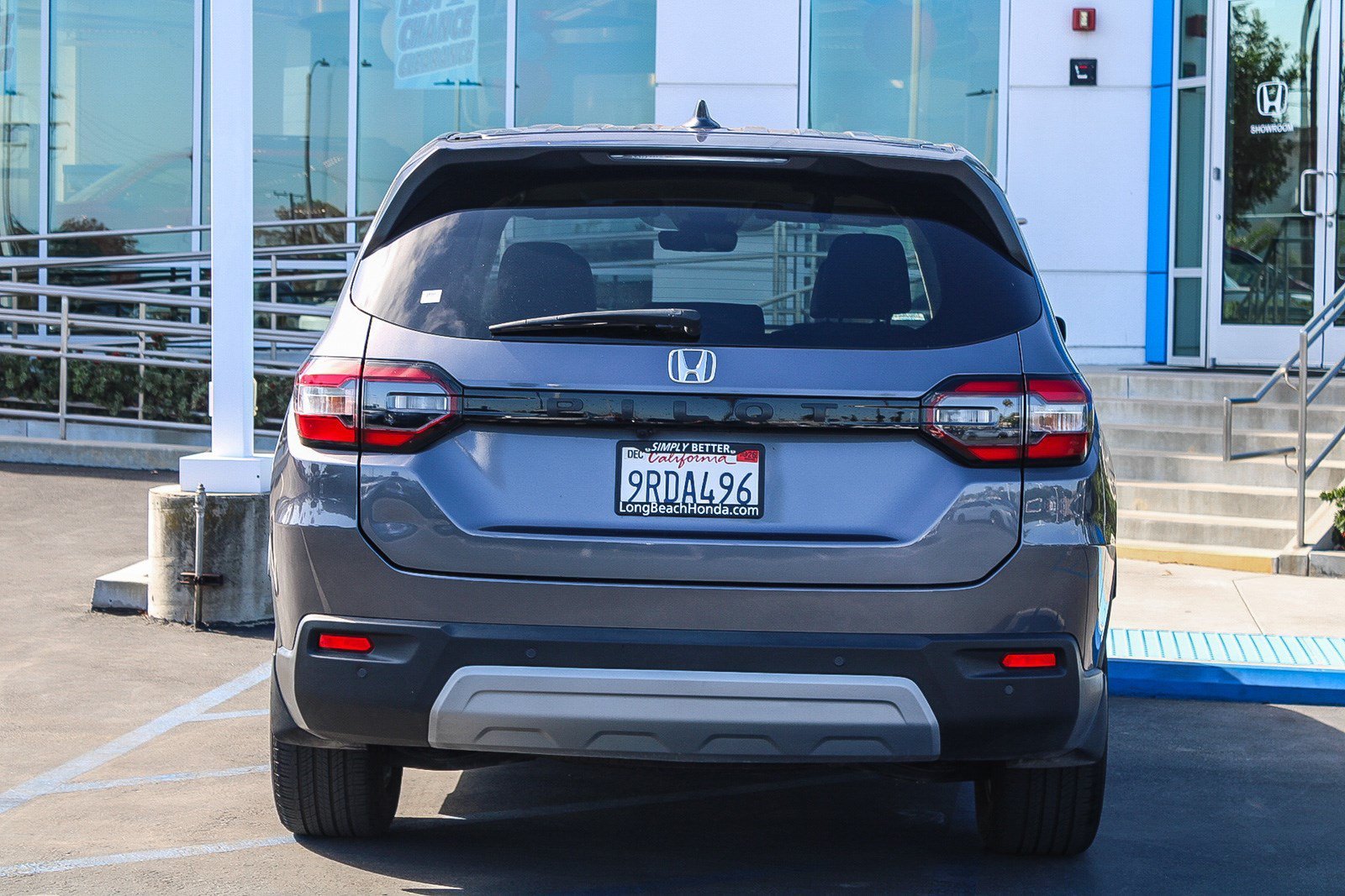 Certified Used 2025 Modern Steel Metallic Honda EX-L image 7