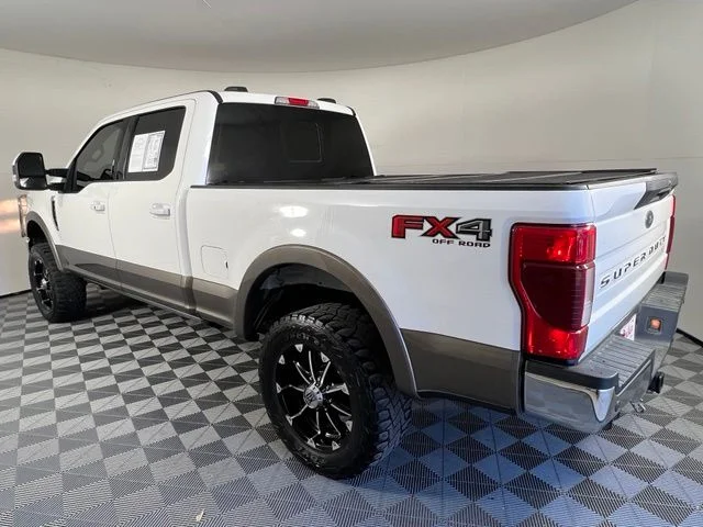 Used 2022 White Ford Lariat image 5